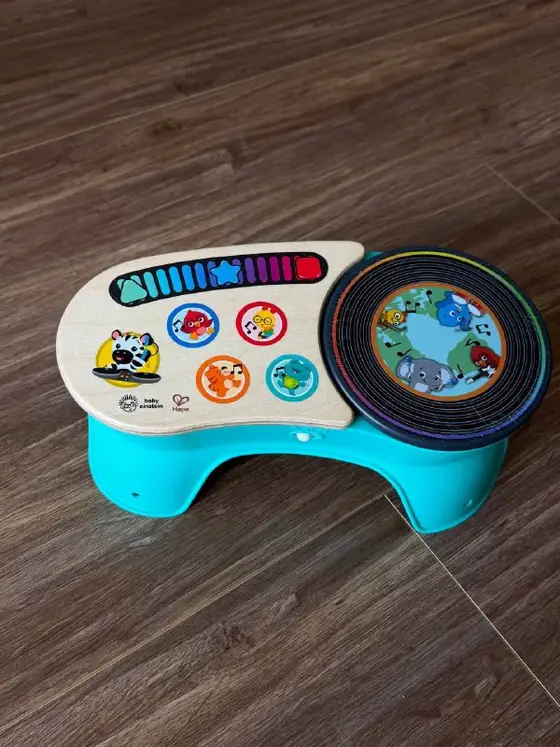 Детские игрушки: диджейский пульт, погремушка, фото 1