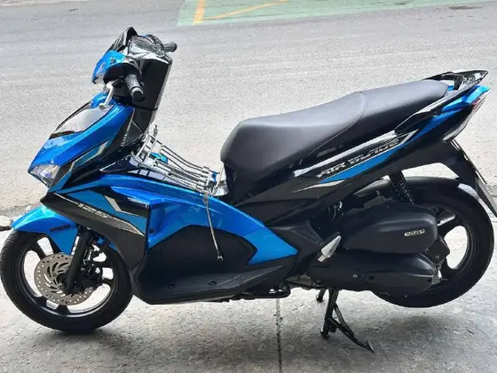 Honda Airblade 125 в огненном состоянии, фото 2