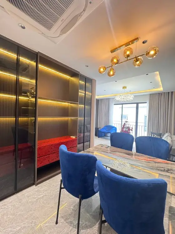 Квартира 1 спальня 70 м², фото 2