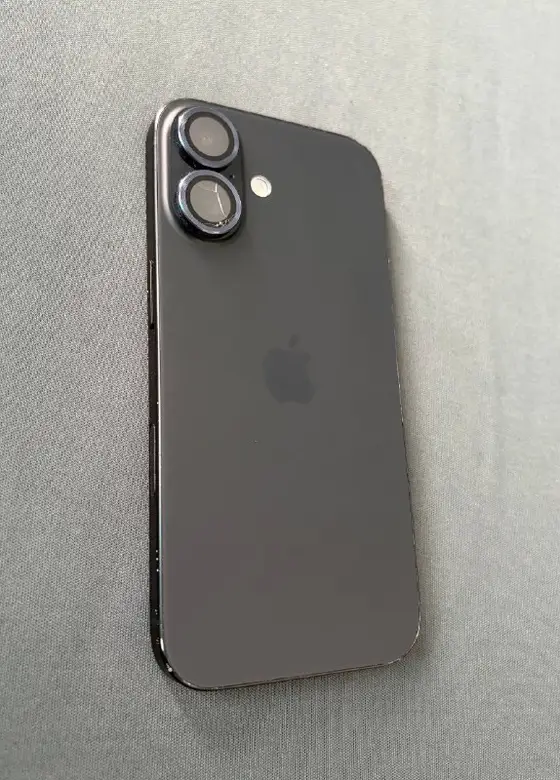 iPhone 16 128 ГБ, фото 2